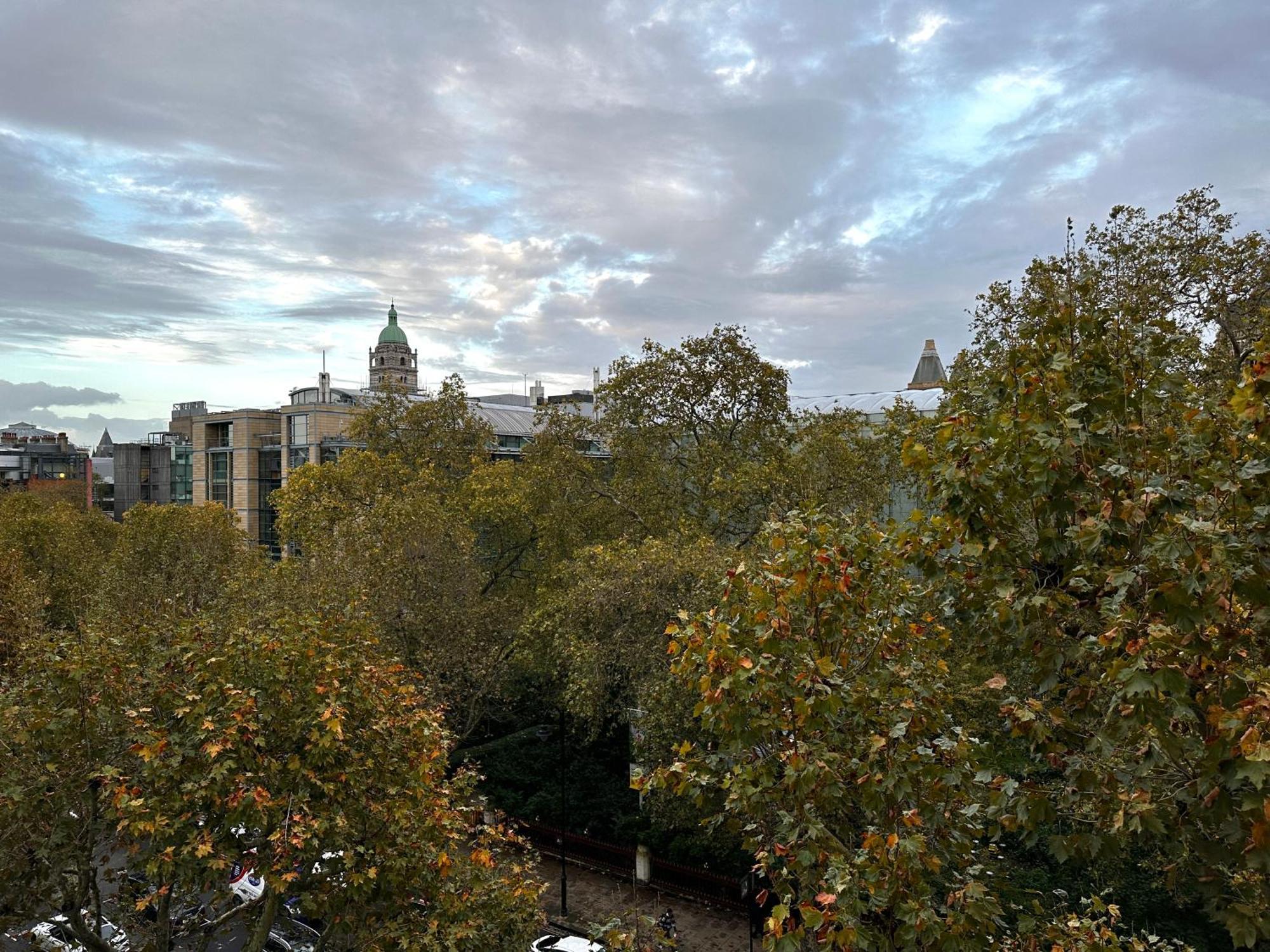 Renovu Premium Homes In Kensington London Eksteriør bilde